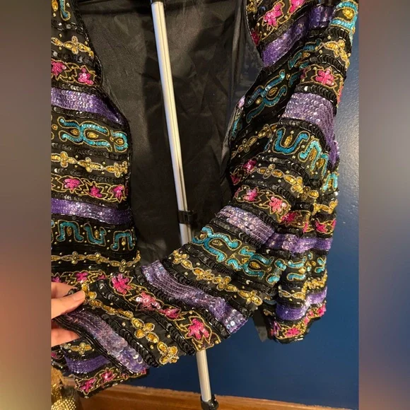 Stunning vintage hand-beaded & sequined blazer - Picture 3 of 14